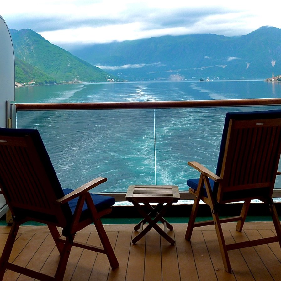 Luxury yacht interior woodwork and craftsmanship by Finesse Carpentry Inc.